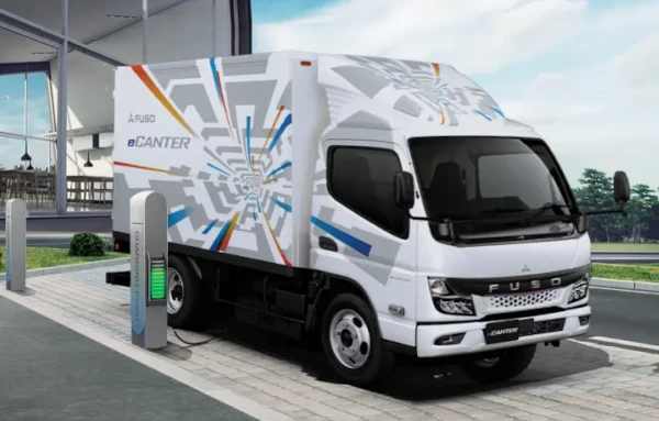 mitsubishi-eCanter-front-600x383-1