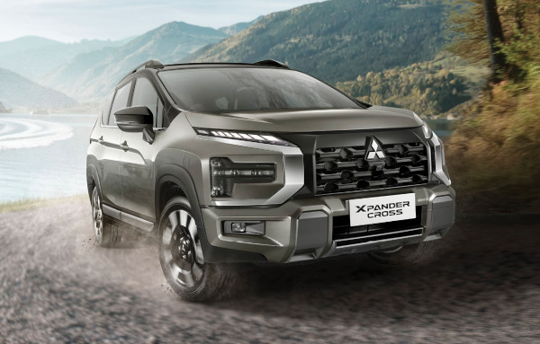 new-xpander-cross-front-1-rev